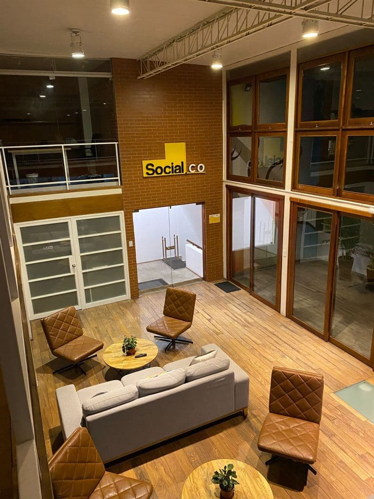 Flat social - Imagen 4