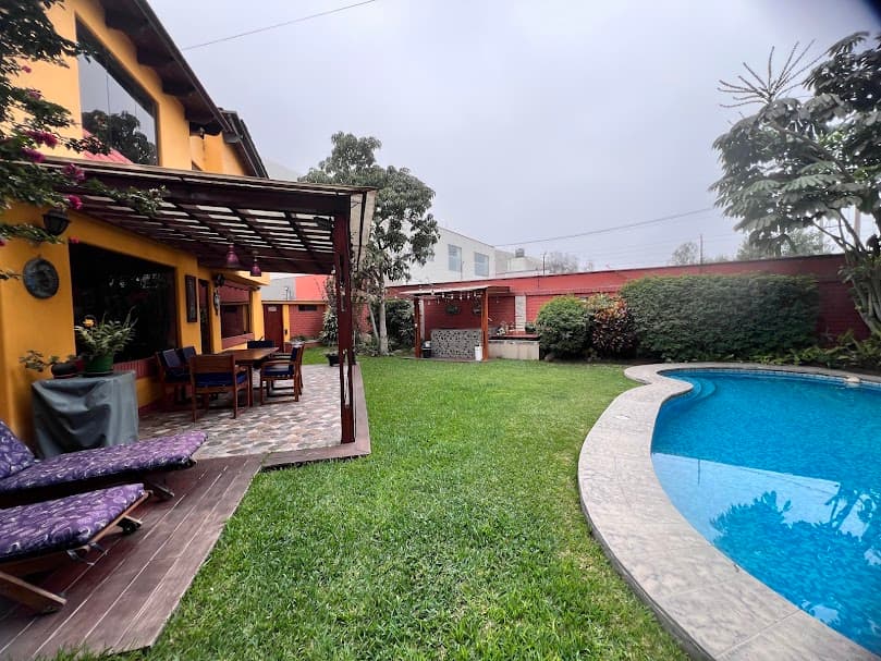 Casa Rústica y Campestre con jardín y piscina en Sol de la Molina - Imagen 5