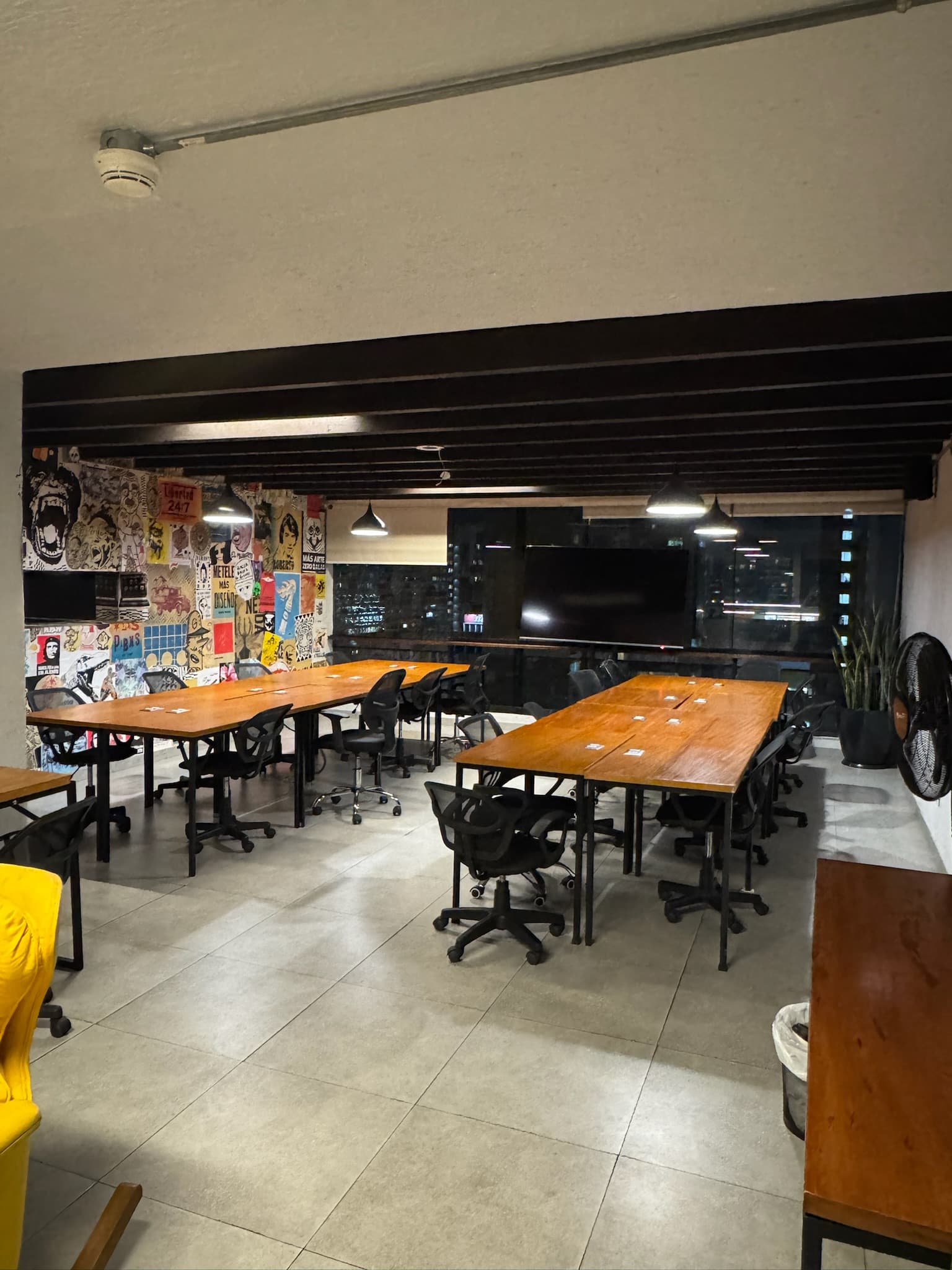 Sala Graffiti: estilo urbano y creativo para workshops y producciones - Imagen 5