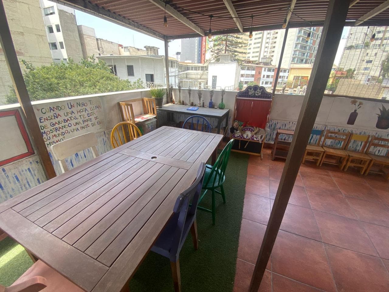 Casa artística: Terraza única para talleres en Miraflores - Imagen 2